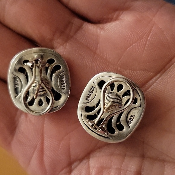 David Yurman 14k silver onyx earing Traded With Goose - Picture 4 of 9